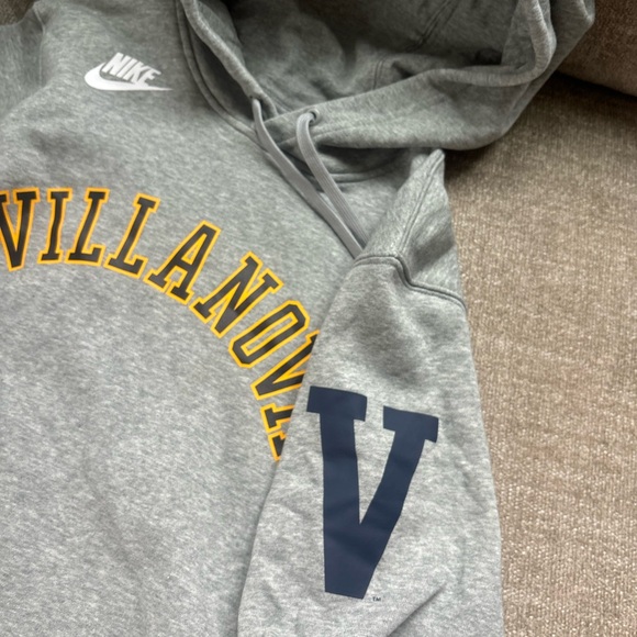 Villanova Nike retro Gray Sporty Pullover Sweater - Picture 4 of 6